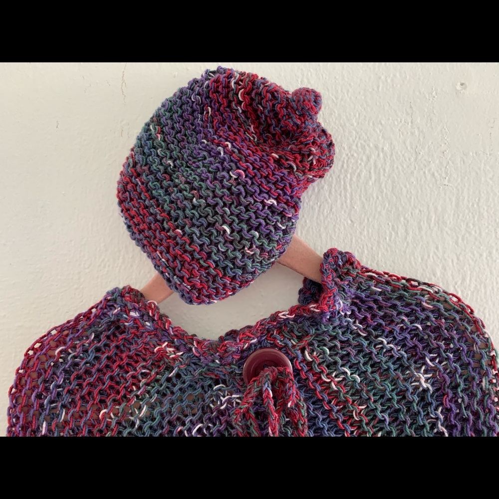 Girl poncho and hat - Picture 2 of 3